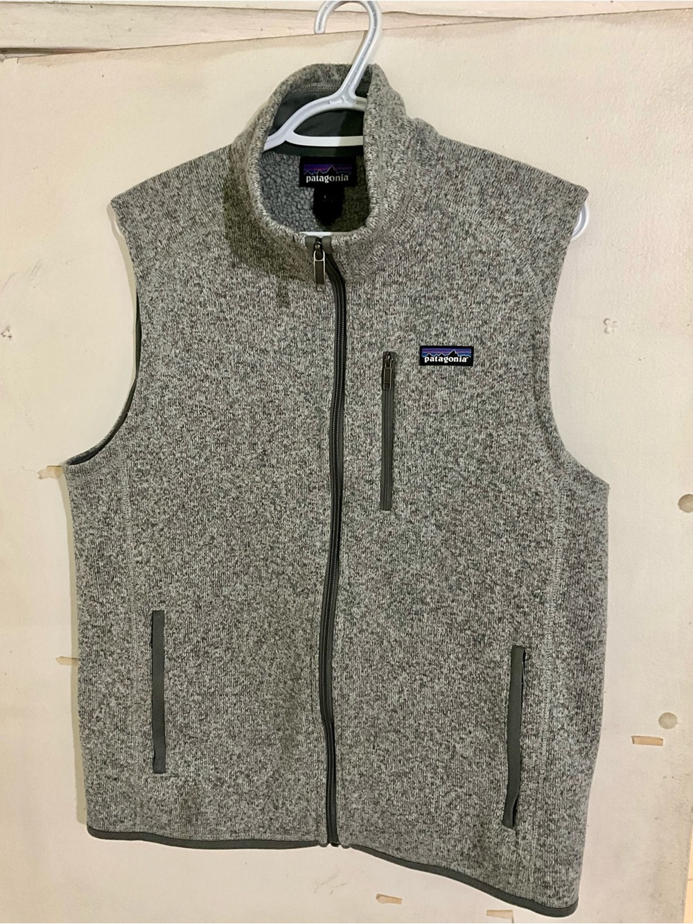 Patagonia Men’s Heather Gray Fleece Vest - Full Zip